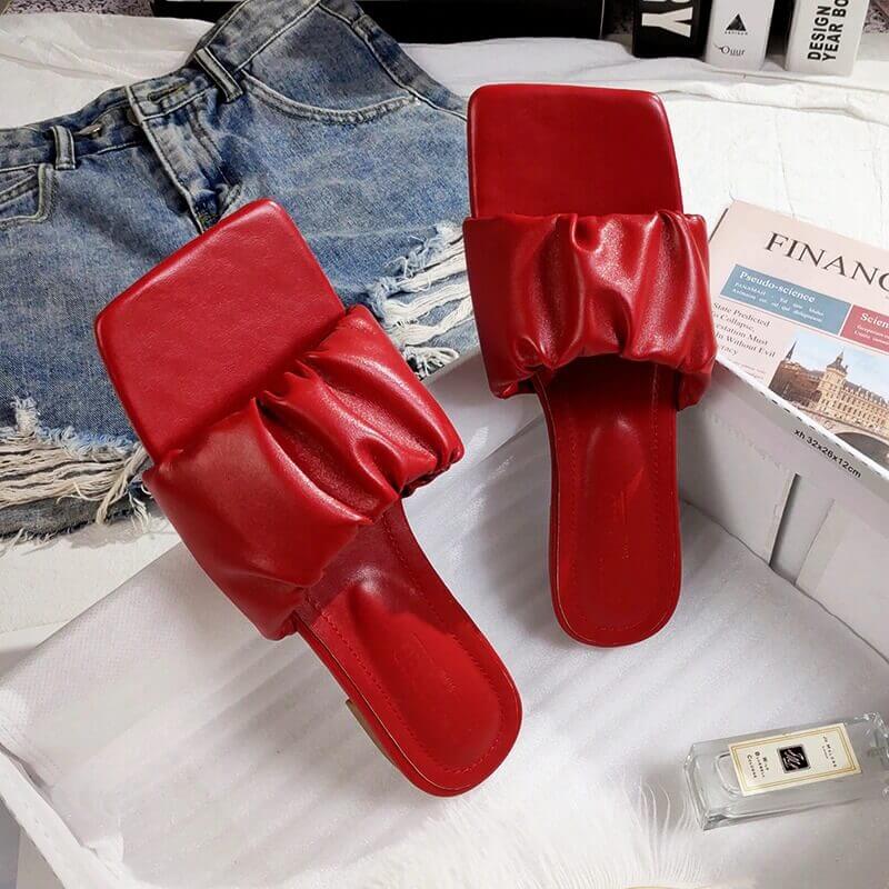 Summer new women's outdoor flat slippers Roma style PU red black white large size sandals fashion you rubber