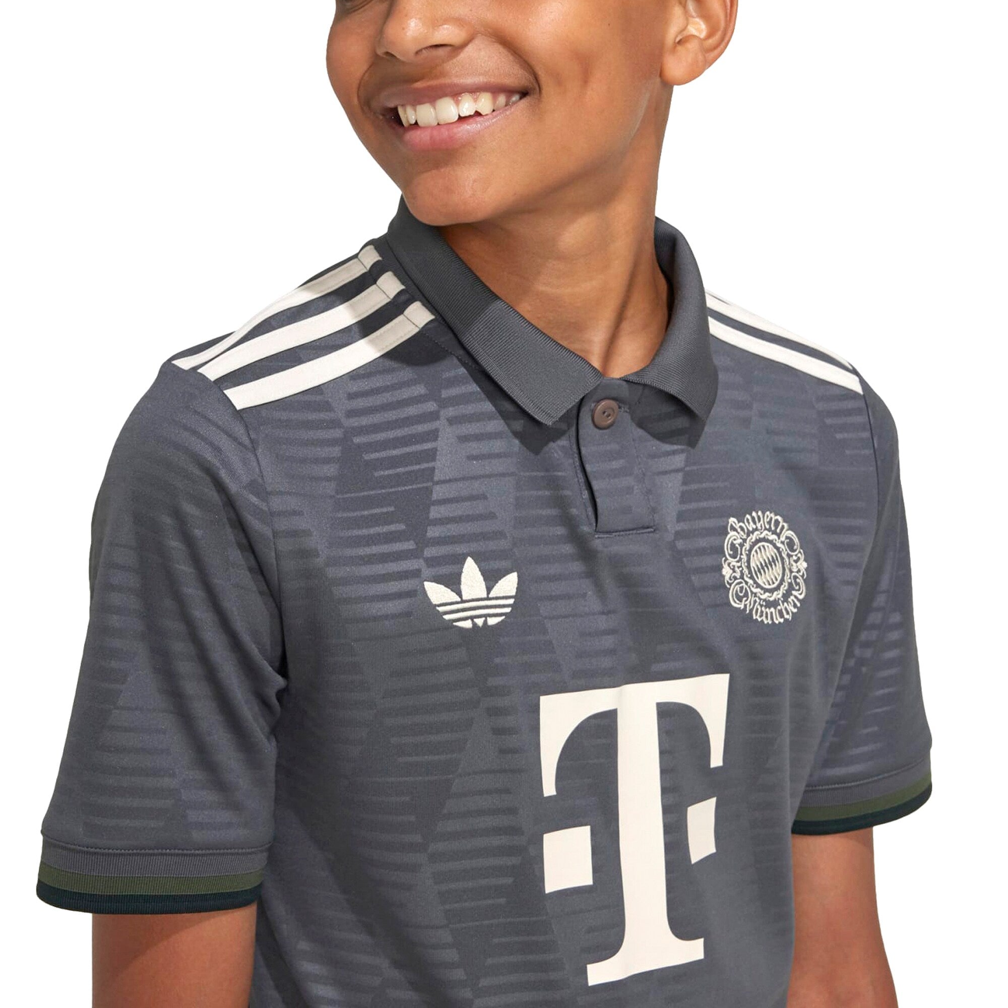 Bayern Munich adidas Youth 2024/25 Wiesn Authentic T-shirt - Gray