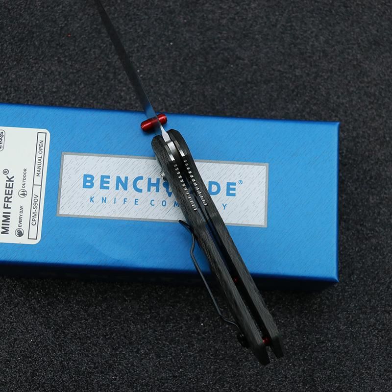 Benchmade BM565-1 Mini Freek: Premium Carbon Fiber Edition