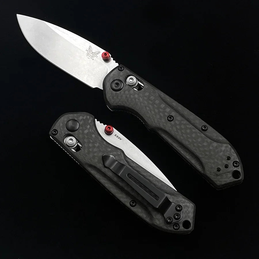 Benchmade Mini Freek 565-1 Folding Knife – 3.00" CPM-S90V Satin Blade – Carbon Fiber Handle with True Red Accents