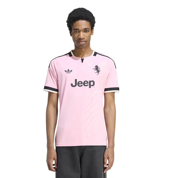 Juventus adidas 2026/27 Away Replica Jersey - Pink