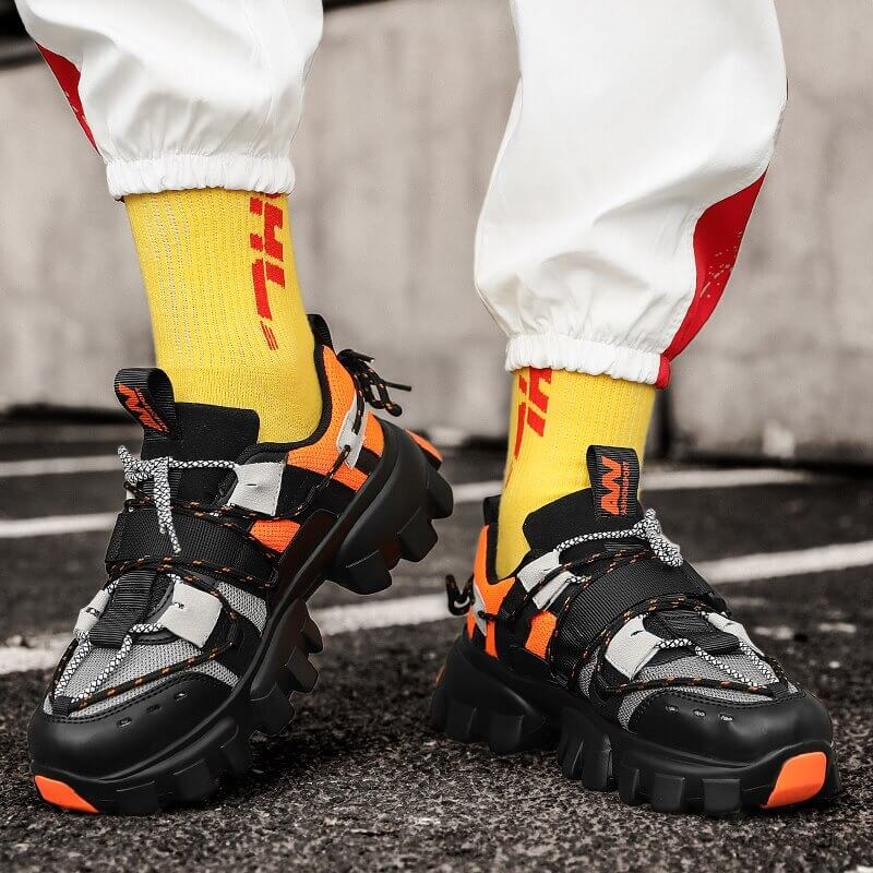 Personality Couple Casual Shoes Outdoor Non Slip Man Sneakers High Quality Hot Sale Breathable Rubber Sole Mixed Color Design